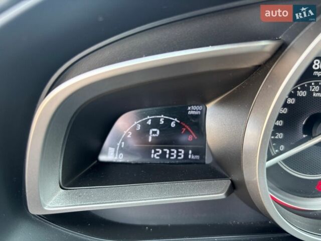 Черный Мазда 3, объемом двигателя 2 л и пробегом 127 тыс. км за 12000 $, фото 3 на Automoto.ua