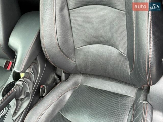 Черный Мазда 3, объемом двигателя 2.49 л и пробегом 131 тыс. км за 9850 $, фото 14 на Automoto.ua