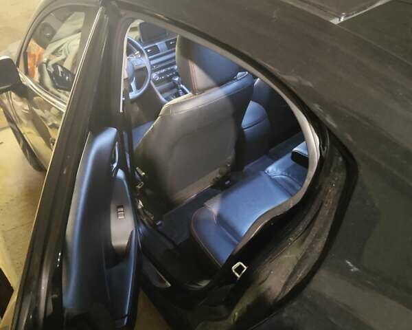 Черный Мазда 3, объемом двигателя 2.5 л и пробегом 167 тыс. км за 11500 $, фото 13 на Automoto.ua