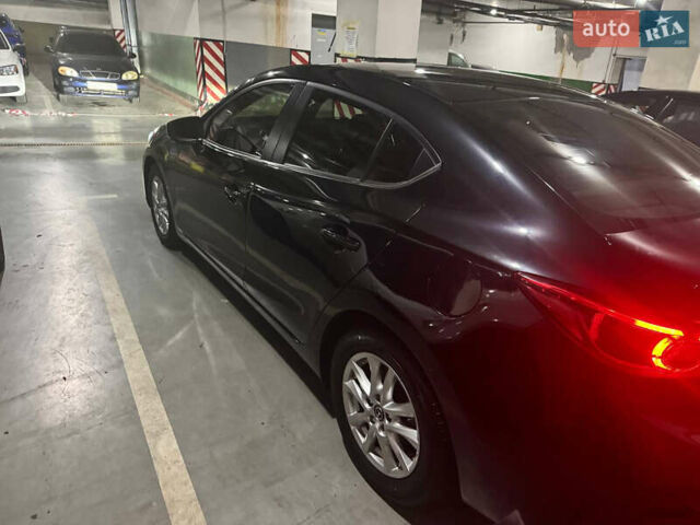 Черный Мазда 3, объемом двигателя 1.5 л и пробегом 217 тыс. км за 13300 $, фото 2 на Automoto.ua