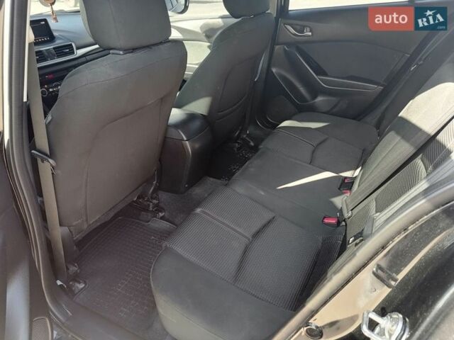 Черный Мазда 3, объемом двигателя 1.5 л и пробегом 115 тыс. км за 13000 $, фото 8 на Automoto.ua