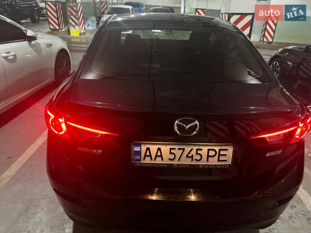 Черный Мазда 3, объемом двигателя 1.5 л и пробегом 217 тыс. км за 13300 $, фото 9 на Automoto.ua