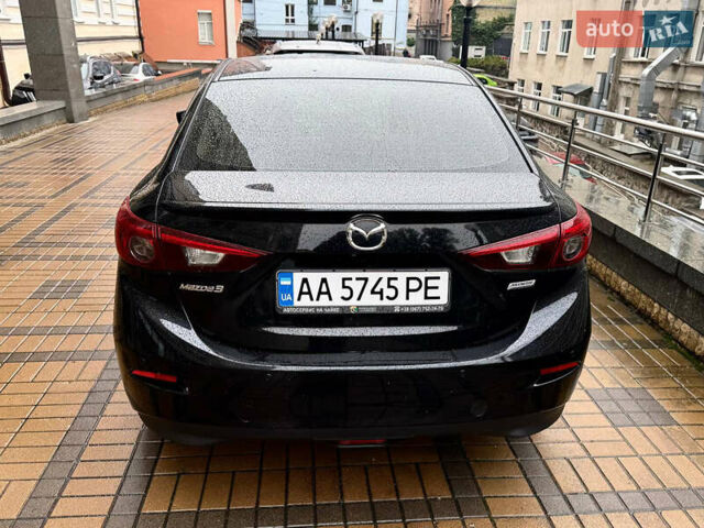 Черный Мазда 3, объемом двигателя 1.5 л и пробегом 217 тыс. км за 13300 $, фото 4 на Automoto.ua