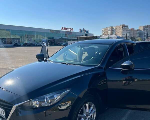 Черный Мазда 3, объемом двигателя 2 л и пробегом 160 тыс. км за 11600 $, фото 1 на Automoto.ua