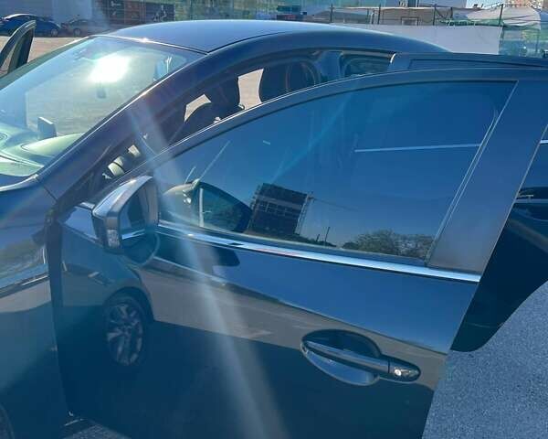 Черный Мазда 3, объемом двигателя 2 л и пробегом 160 тыс. км за 11600 $, фото 3 на Automoto.ua