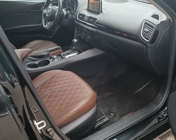 Черный Мазда 3, объемом двигателя 2 л и пробегом 128 тыс. км за 12700 $, фото 18 на Automoto.ua