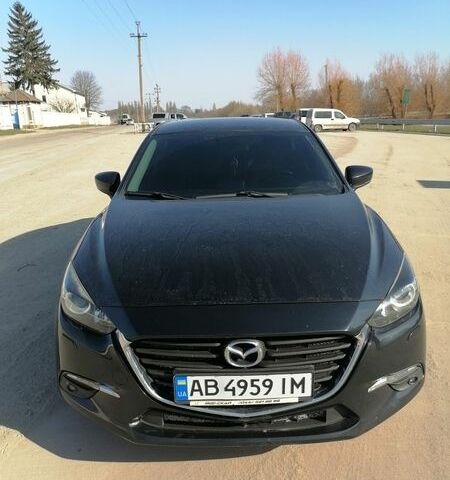 Черный Мазда 3, объемом двигателя 1.5 л и пробегом 115 тыс. км за 13000 $, фото 5 на Automoto.ua