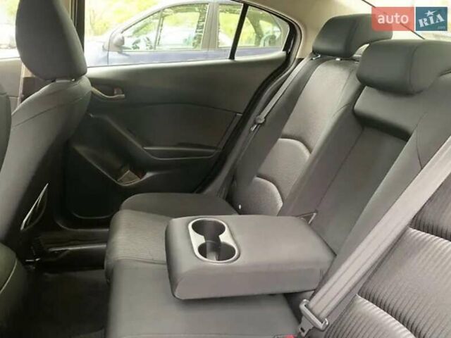 Чорний Мазда 3, об'ємом двигуна 2 л та пробігом 135 тис. км за 11000 $, фото 3 на Automoto.ua