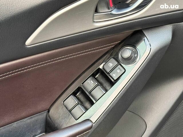 Чорний Мазда 3, об'ємом двигуна 2 л та пробігом 107 тис. км за 13290 $, фото 16 на Automoto.ua