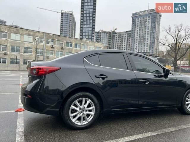 Черный Мазда 3, объемом двигателя 2 л и пробегом 122 тыс. км за 12000 $, фото 18 на Automoto.ua