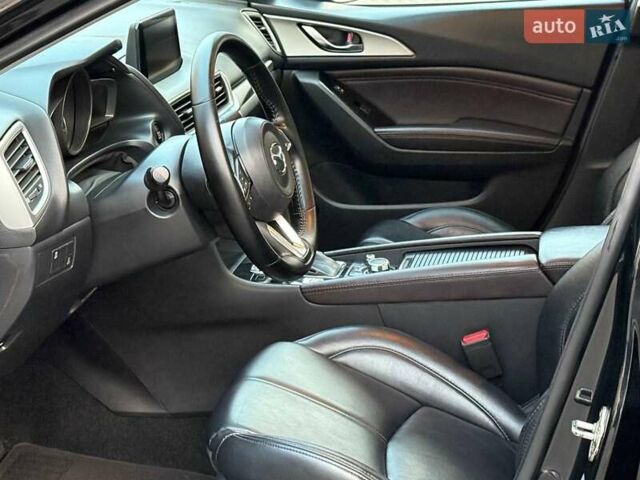 Мазда 3 2017 в Одессе на Automoto.ua Черный Мазда 3, объемом двигателя 2 л и пробегом 107 тыс. км за 13290 $, фото 18 на Automoto.ua