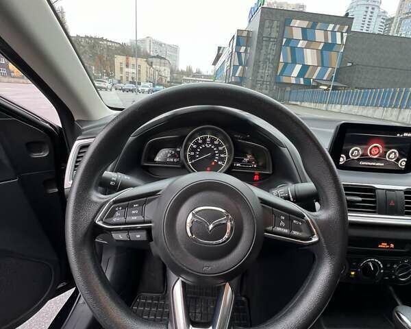 Черный Мазда 3, объемом двигателя 2 л и пробегом 122 тыс. км за 12000 $, фото 37 на Automoto.ua