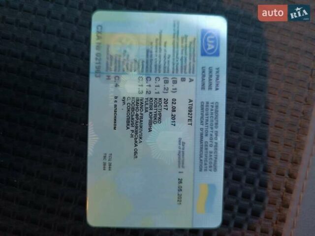 Черный Мазда 3, объемом двигателя 2 л и пробегом 95 тыс. км за 14099 $, фото 10 на Automoto.ua