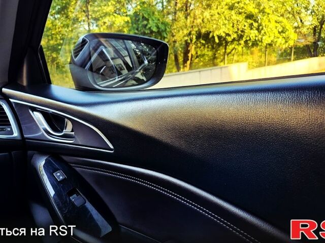 Черный Мазда 3, объемом двигателя 2.5 л и пробегом 140 тыс. км за 12100 $, фото 10 на Automoto.ua