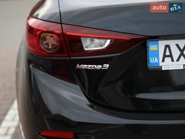 Черный Мазда 3, объемом двигателя 2 л и пробегом 99 тыс. км за 12500 $, фото 12 на Automoto.ua