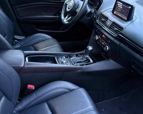 Черный Мазда 3, объемом двигателя 2.49 л и пробегом 92 тыс. км за 12900 $, фото 11 на Automoto.ua