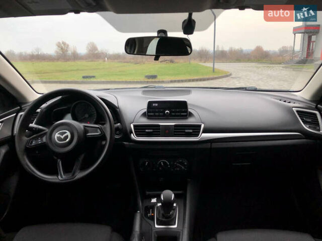 Черный Мазда 3, объемом двигателя 2 л и пробегом 163 тыс. км за 9800 $, фото 14 на Automoto.ua