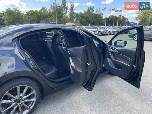 Черный Мазда 3, объемом двигателя 2.5 л и пробегом 96 тыс. км за 12900 $, фото 16 на Automoto.ua