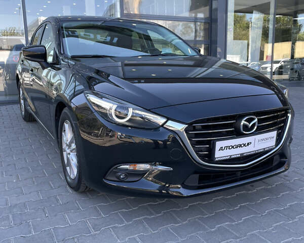 Чорний Мазда 3, об'ємом двигуна 1.5 л та пробігом 83 тис. км за 13500 $, фото 1 на Automoto.ua