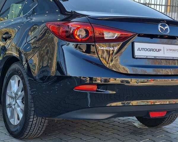 Черный Мазда 3, объемом двигателя 1.5 л и пробегом 79 тыс. км за 15800 $, фото 15 на Automoto.ua