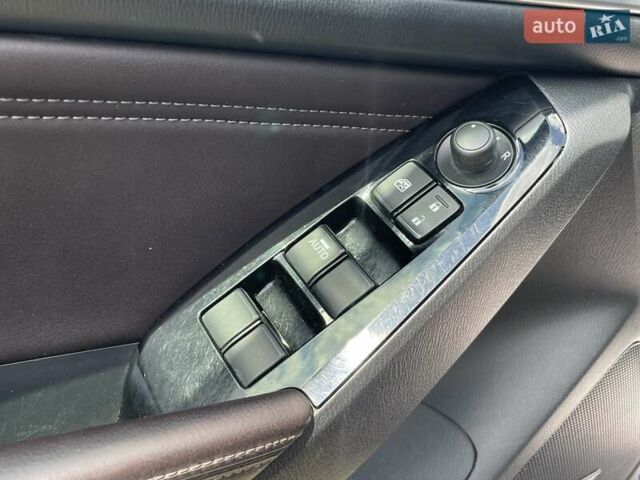 Черный Мазда 3, объемом двигателя 2.5 л и пробегом 96 тыс. км за 12900 $, фото 21 на Automoto.ua