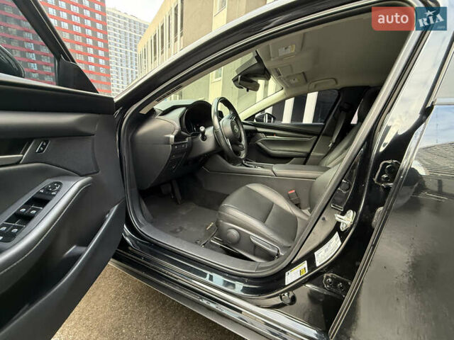 Черный Мазда 3, объемом двигателя 2.49 л и пробегом 65 тыс. км за 16550 $, фото 13 на Automoto.ua