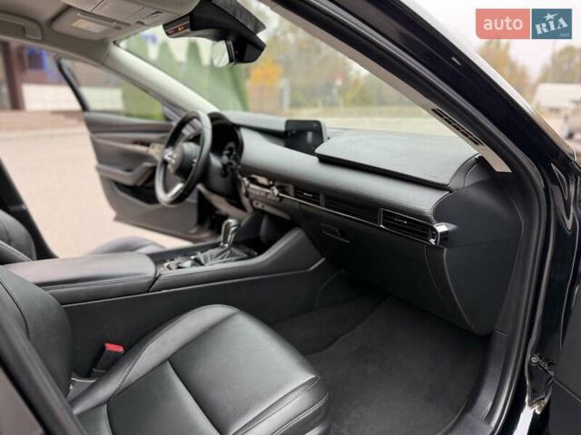 Черный Мазда 3, объемом двигателя 2.5 л и пробегом 127 тыс. км за 16500 $, фото 9 на Automoto.ua