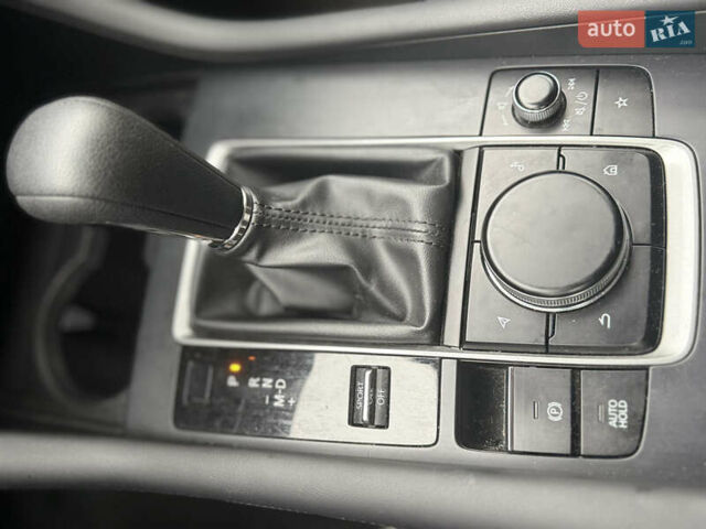 Черный Мазда 3, объемом двигателя 2.49 л и пробегом 53 тыс. км за 16700 $, фото 8 на Automoto.ua