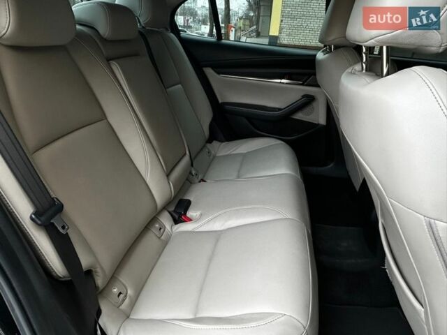 Чорний Мазда 3, об'ємом двигуна 2.49 л та пробігом 167 тис. км за 15999 $, фото 15 на Automoto.ua