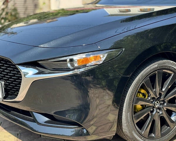 Черный Мазда 3, объемом двигателя 2.49 л и пробегом 47 тыс. км за 15700 $, фото 4 на Automoto.ua