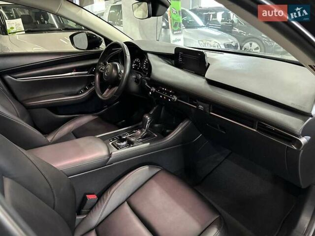 Черный Мазда 3, объемом двигателя 2.49 л и пробегом 129 тыс. км за 15299 $, фото 17 на Automoto.ua
