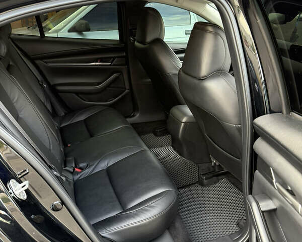 Черный Мазда 3, объемом двигателя 2.49 л и пробегом 58 тыс. км за 14500 $, фото 15 на Automoto.ua