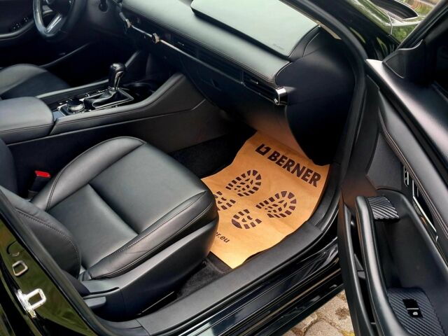 Чорний Мазда 3, об'ємом двигуна 2.5 л та пробігом 63 тис. км за 14900 $, фото 9 на Automoto.ua