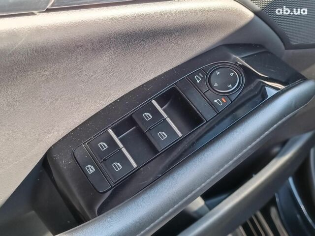 Черный Мазда 3, объемом двигателя 2.5 л и пробегом 23 тыс. км за 20790 $, фото 22 на Automoto.ua