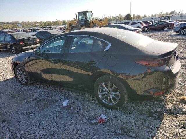 Черный Мазда 3, объемом двигателя 2 л и пробегом 28 тыс. км за 6100 $, фото 1 на Automoto.ua
