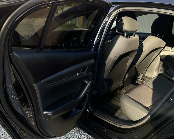 Черный Мазда 3, объемом двигателя 2.5 л и пробегом 18 тыс. км за 18450 $, фото 19 на Automoto.ua