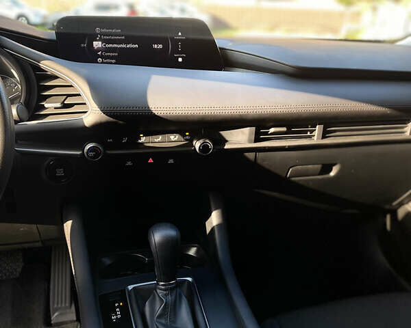 Черный Мазда 3, объемом двигателя 2.5 л и пробегом 18 тыс. км за 18450 $, фото 15 на Automoto.ua