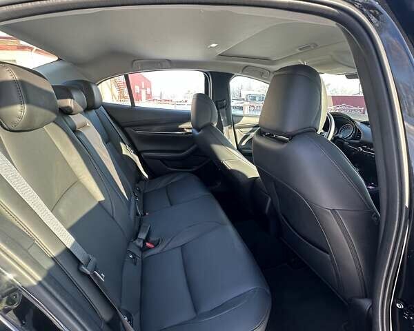 Чорний Мазда 3, об'ємом двигуна 2.49 л та пробігом 18 тис. км за 20000 $, фото 13 на Automoto.ua