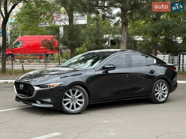 Чорний Мазда 3, об'ємом двигуна 2.49 л та пробігом 35 тис. км за 17999 $, фото 2 на Automoto.ua