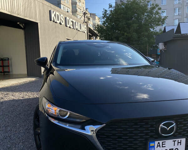 Чорний Мазда 3, об'ємом двигуна 2.49 л та пробігом 17 тис. км за 18999 $, фото 5 на Automoto.ua