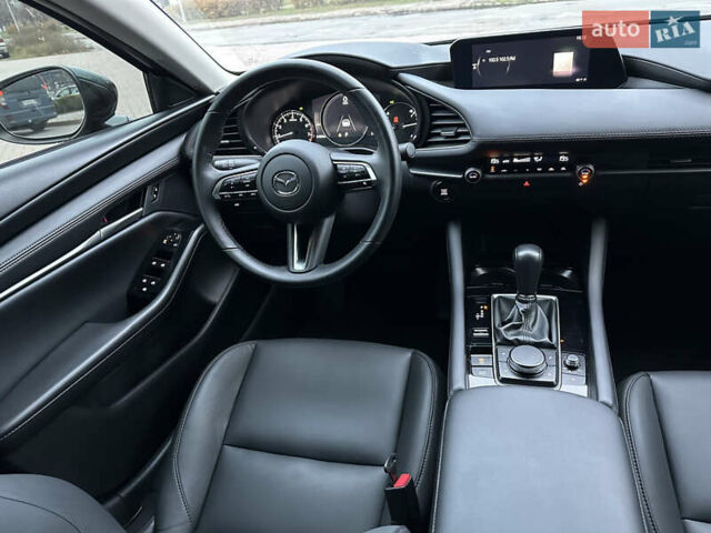 Черный Мазда 3, объемом двигателя 2.49 л и пробегом 31 тыс. км за 19555 $, фото 37 на Automoto.ua