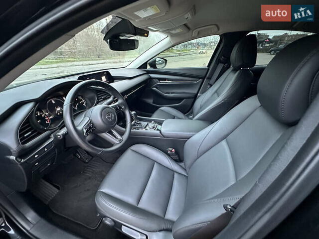 Черный Мазда 3, объемом двигателя 2.49 л и пробегом 31 тыс. км за 19555 $, фото 31 на Automoto.ua