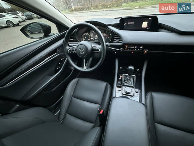 Черный Мазда 3, объемом двигателя 2.49 л и пробегом 31 тыс. км за 19555 $, фото 36 на Automoto.ua