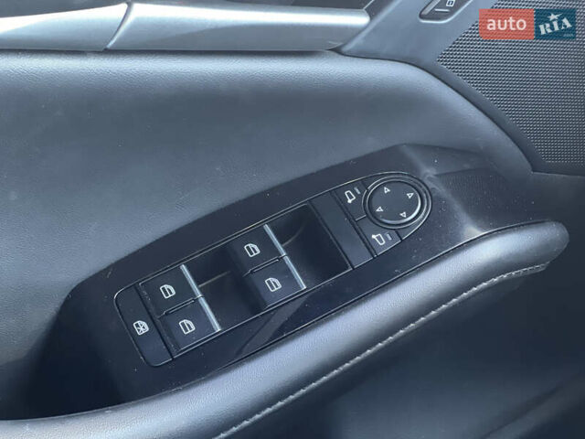 Черный Мазда 3, объемом двигателя 2.49 л и пробегом 6 тыс. км за 20300 $, фото 13 на Automoto.ua