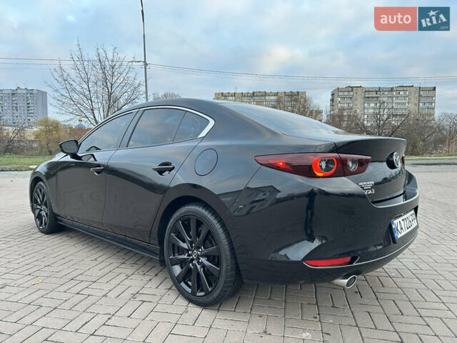 Черный Мазда 3, объемом двигателя 2.49 л и пробегом 31 тыс. км за 19555 $, фото 14 на Automoto.ua