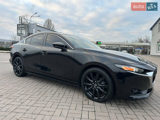 Черный Мазда 3, объемом двигателя 2.49 л и пробегом 31 тыс. км за 19555 $, фото 7 на Automoto.ua
