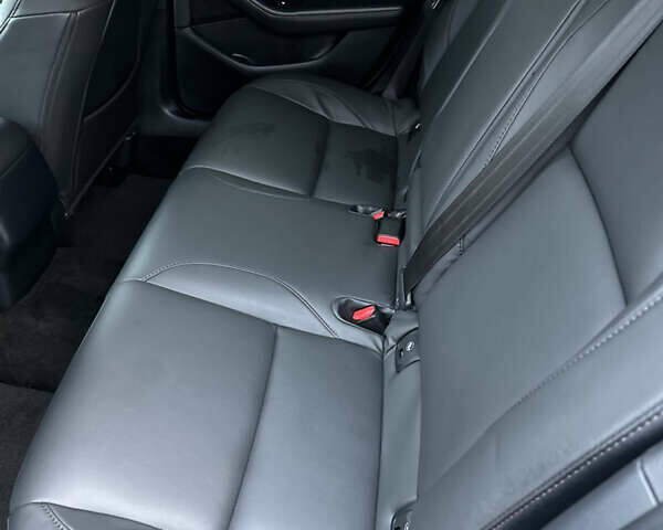 Черный Мазда 3, объемом двигателя 2.49 л и пробегом 31 тыс. км за 19555 $, фото 41 на Automoto.ua