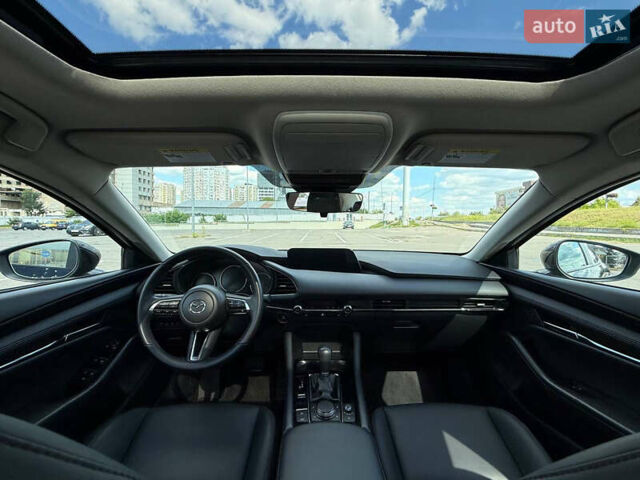 Черный Мазда 3, объемом двигателя 2.49 л и пробегом 23 тыс. км за 20900 $, фото 16 на Automoto.ua