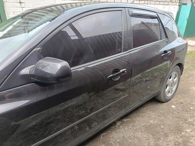 Чорний Мазда 3, об'ємом двигуна 1.6 л та пробігом 350 тис. км за 5200 $, фото 6 на Automoto.ua