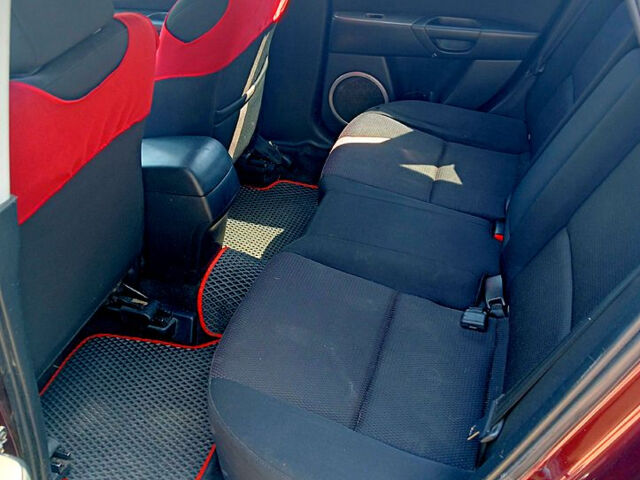 Фиолетовый Мазда 3, объемом двигателя 1.6 л и пробегом 160 тыс. км за 4999 $, фото 12 на Automoto.ua